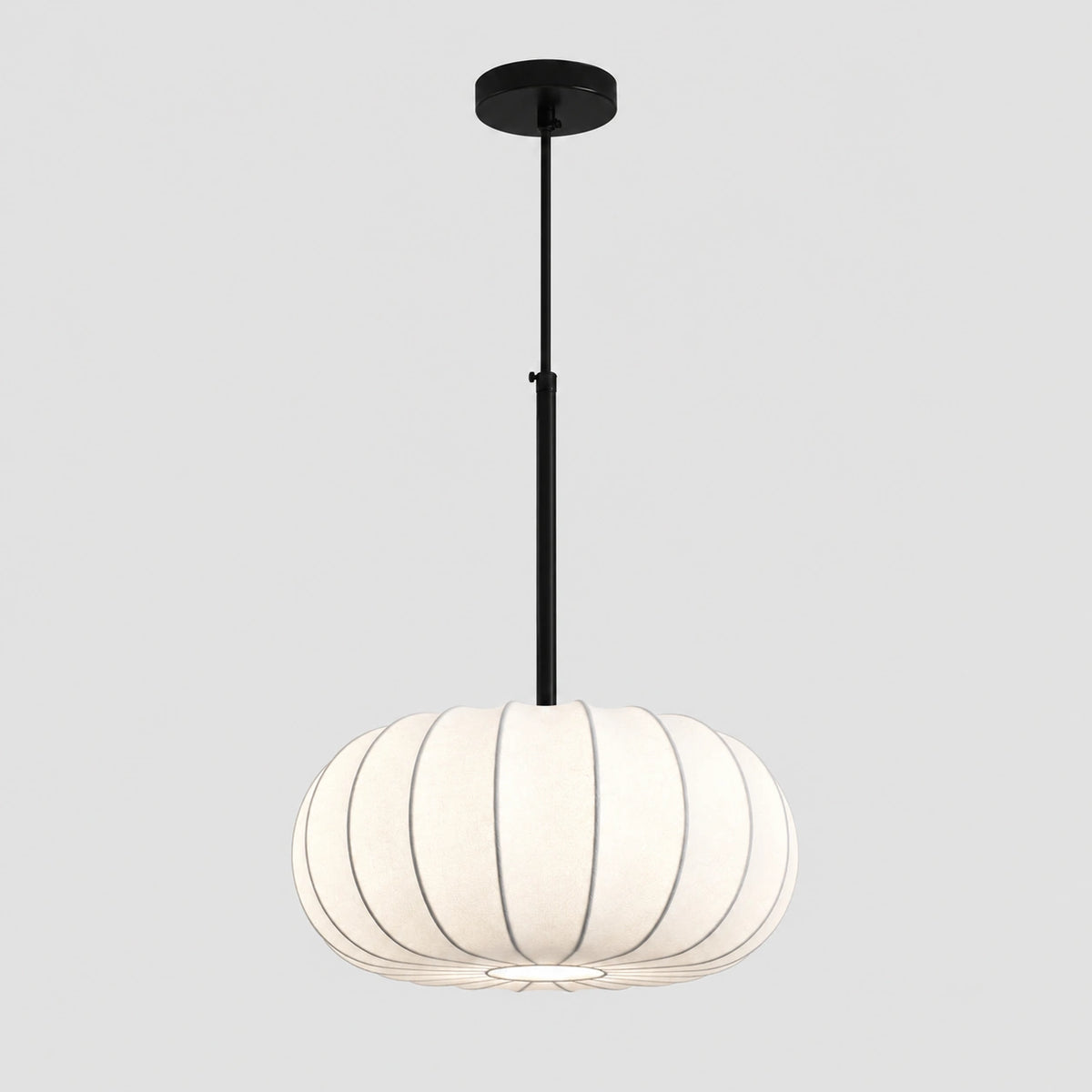 Retro silk pumpkin pendant light, 30 cm ribbed cream shade