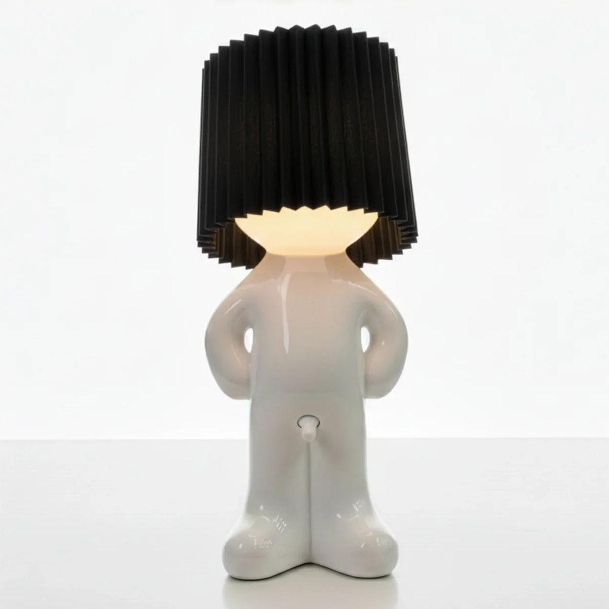 Larry table lamp with black shade