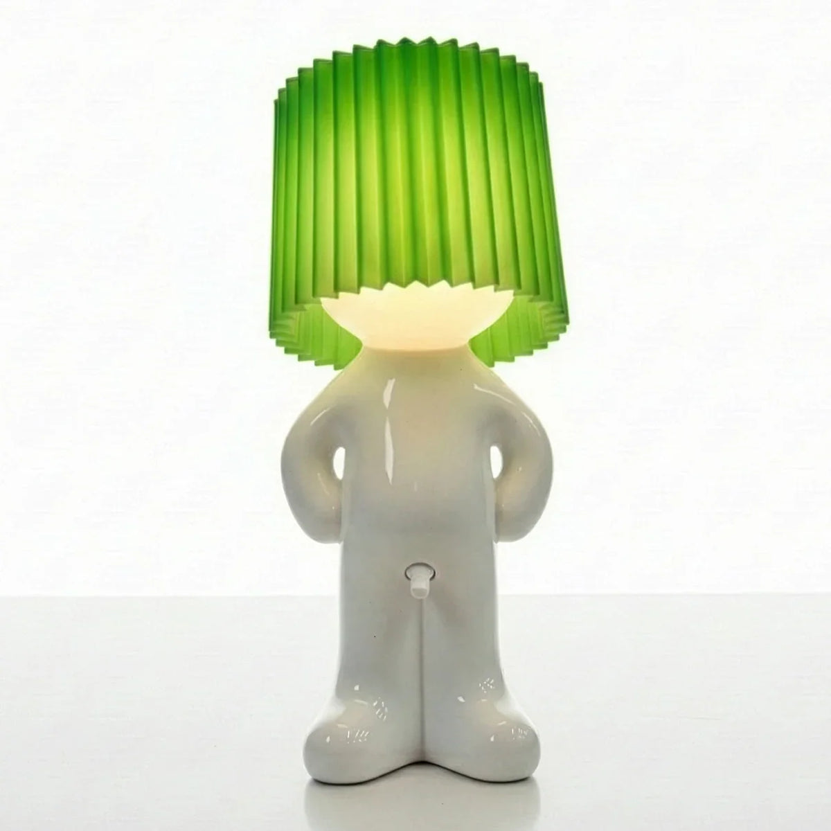 Larry table lamp with green shade