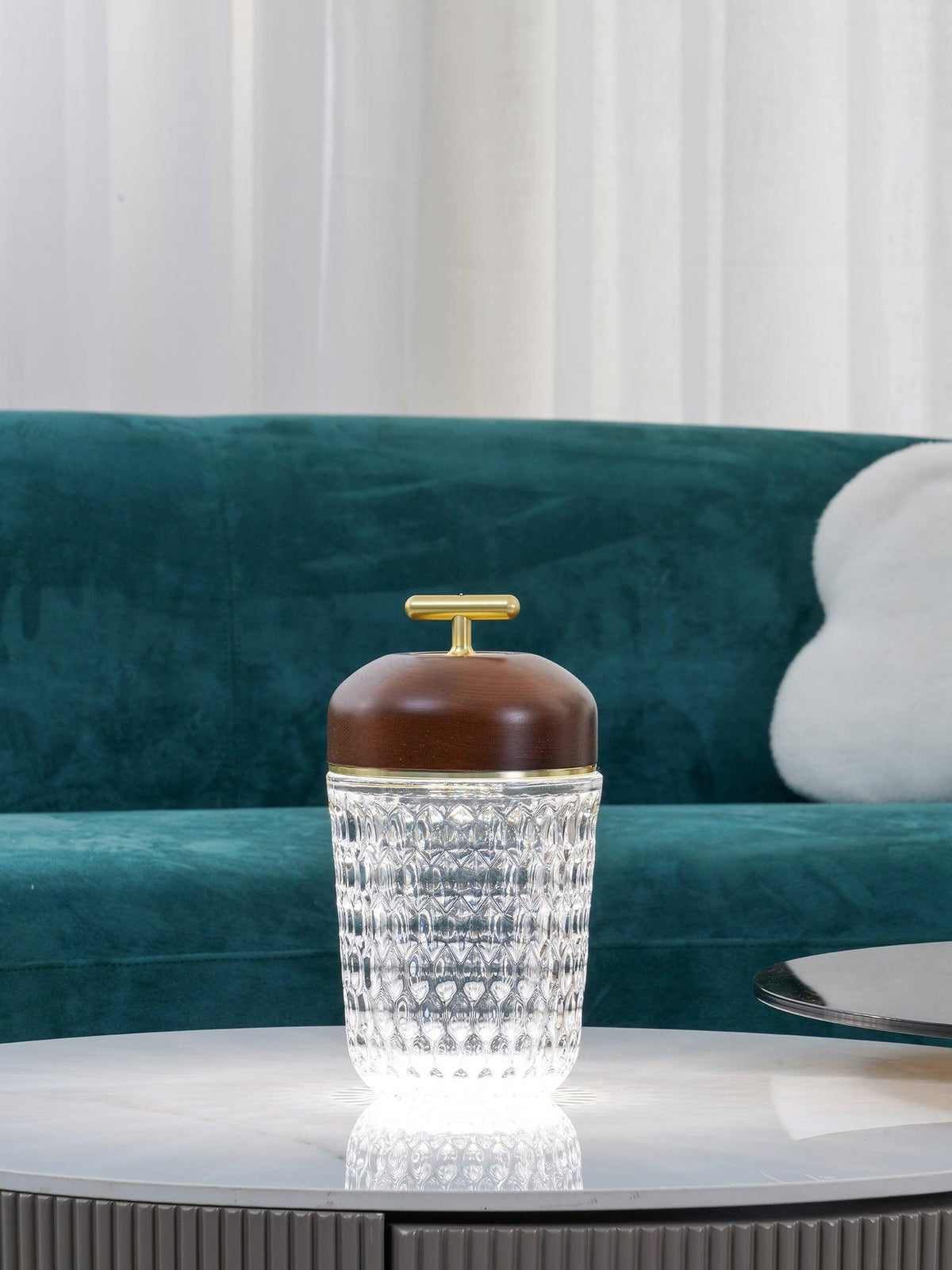 Faceted crystal glass table lamp with brown top and gold-tone carry handle 17