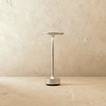 Silver aluminium LED table lamp with slim stem