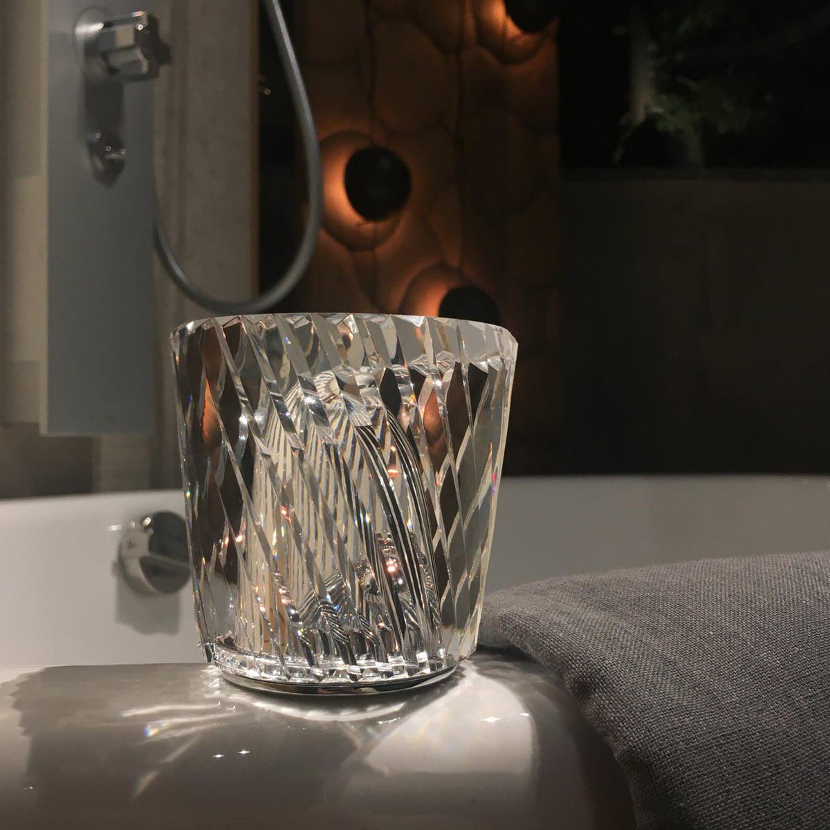 Mini faceted crystal glass table lamp with warm ambient glow 38